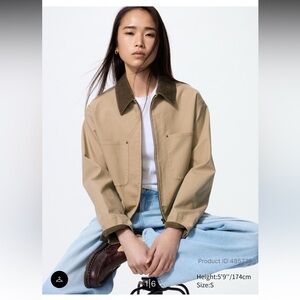 Uniqlo lightweight zip up short jacket size Medium